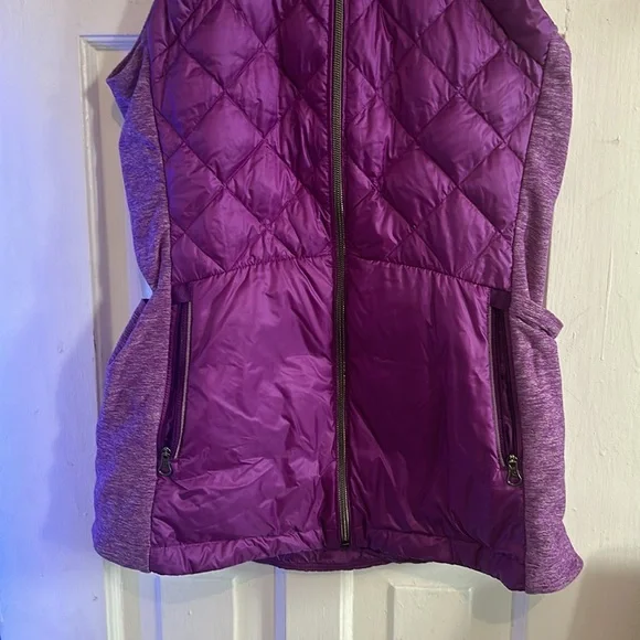 Top - Picture 3 of 15